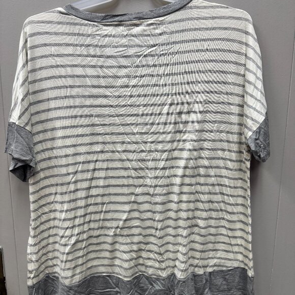 NEW WITHOUT TAGS Women's E Luna, Short Sleeve - Picture 2 of 2